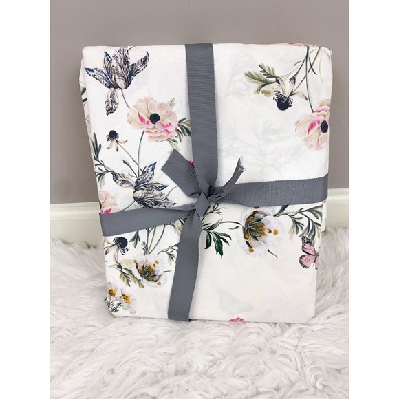 Pottery Barn Bedding Pottery Barrn Monique Lhuillier Tuileries